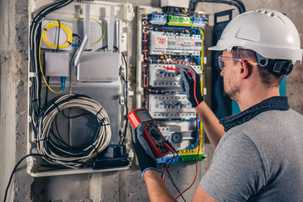 Best Licensed Electrician  in Winfield, MO