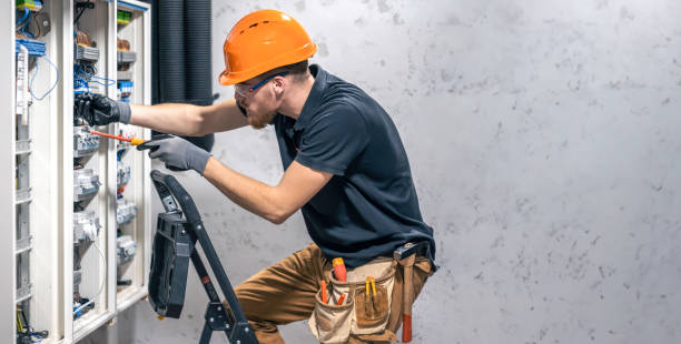 Best Electrical Outlet Repair  in Winfield, MO